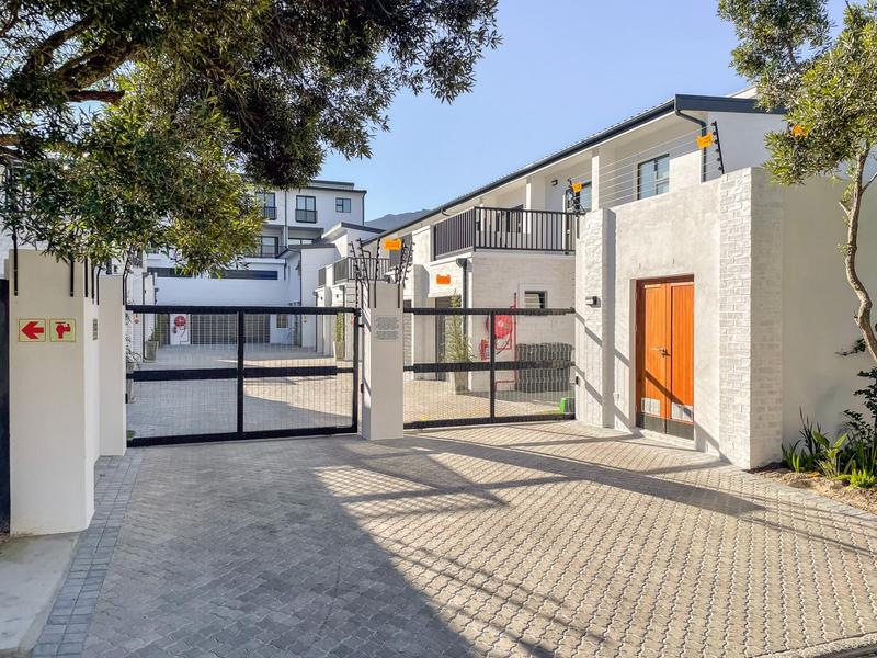 To Let 3 Bedroom Property for Rent in Hout Bay Western Cape